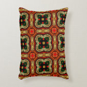 濃厚な模様の赤、黄色、ベージュのボホ アクセントクッション (正面(垂直))