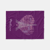 濃紫色のエッフェル塔及び銘刻文字パリ| フリースブランケット (正面(横))