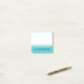 濃紺のエレガントな名前のターコイズの背景 ポストイット (デスク上)