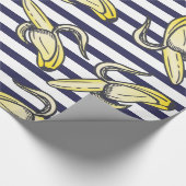 濃紺のストライプのかわいいバナナのイラストレーション ラッピングペーパー (角)