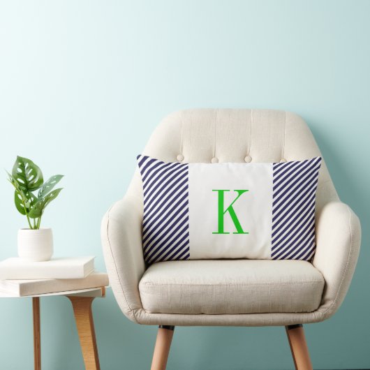 濃紺の白のストライプの緑のモノグラム ランバークッション (椅子)