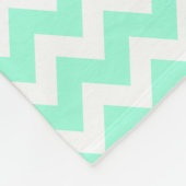 濃紺の航海のないかりのミントの青シェブロン フリースブランケット (角)