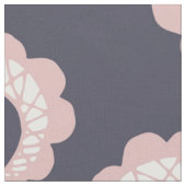 濃紺の赤面のピンクの白い花のレース ファブリック (クローズアップ)