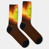 火の上に滑りやすいジョーのソフトボール炎のファイアボールラス ソックス (右)