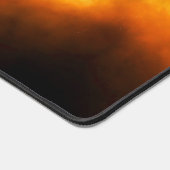 火の上に滑りやすいジョーのソフトボール炎のファイアボールラス デスクマット (コーナー)