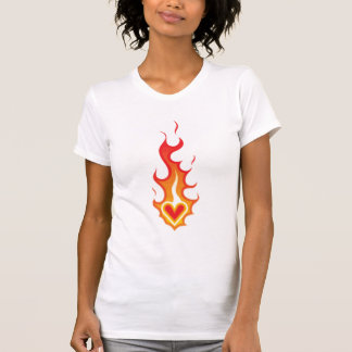 火の入れ墨のハート Tシャツ