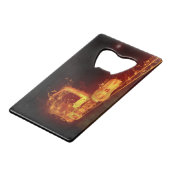 火の燃える赤いトラック クレジットカード栓抜き (正面アングル)