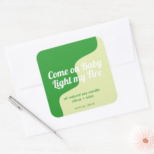 火の製品ラベルモダンを照らす スクエアシール (封筒)