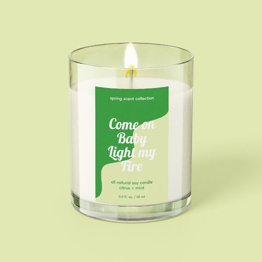 火の製品ラベルモダンを照らす フードラベル