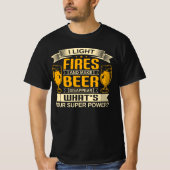 "火をおこしてビールを消す" Tシャツ (正面)