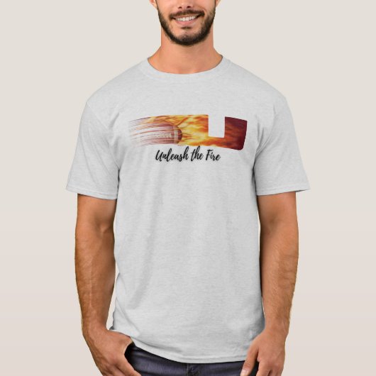 火を放つアーバナサッカーTシャツ Tシャツ (正面)