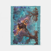 火を逃れる – Dirt-Bike Rider フリースブランケット (正面)