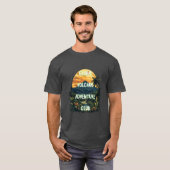 火山の冒険:自然インスパイア野外愛好家 Tシャツ (正面フル)