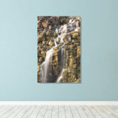 火山岩からのブライン秋が落下する キャンバスプリント (インサイチュ (ウッドフロア))