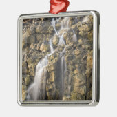 火山岩からのブライン秋が落下する メタルオーナメント (左)