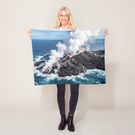 火山島 フリースブランケット (インサイチュ)