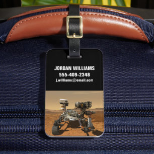 火星の表面で動作する忍耐ローバー。 ラゲッジタグ