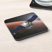 火星大気と揮発性の進化ミッション。 コースター (左側)