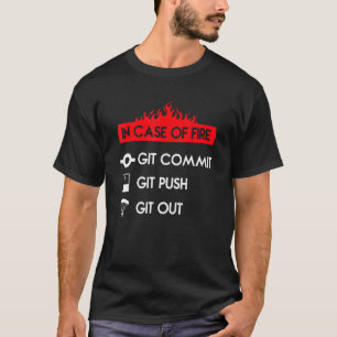火災の場合のプログラマーコンピュータ技術者 Tシャツ