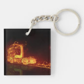 火炎の赤い燃えるトラック キーホルダー (裏面)