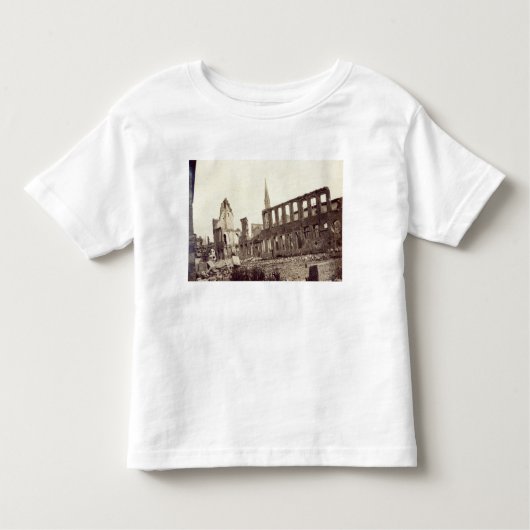 火薬庫、Ypres、1915年6月の近くの台なし トドラーTシャツ (正面)