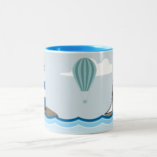 灯台およびヨットとの航海のな場面 ツートーンマグカップ (中央)