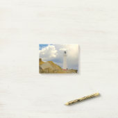 灯台 ポストイット (デスク上)