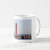 灯台Muskegon、ミシガン州 コーヒーマグカップ (正面右)