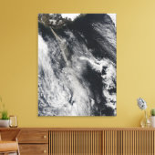 灰プルームの衛星表示2 キャンバスプリント (インサイチュ (リビング))