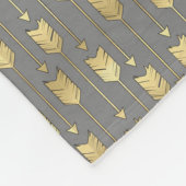 灰色およびフェイクな金ゴールドの矢パターン フリースブランケット (角)