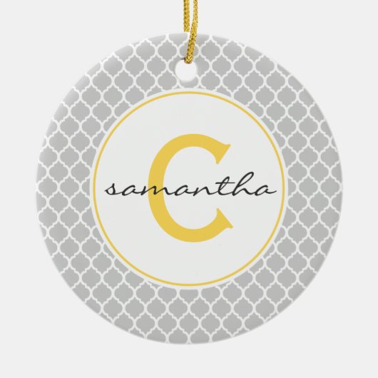 灰色および黄色のクローバーのモノグラム セラミックオーナメント (正面)