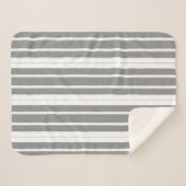 灰色と白のストライプ シェルパブランケット (正面(横))