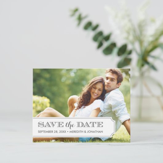 灰色と白のタブモダン写真の日付の保存 案内ポストカード (スタンド正面)