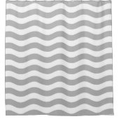 灰色と白の沿岸波のパターン シャワーカーテン (正面)