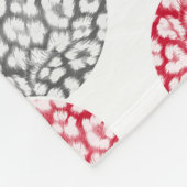 灰色と赤ヒョウの皮のプリント付き円 フリースブランケット (角)