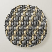 灰色と金色の染み、長方形の破片を彫った ラウンドクッション (正面)