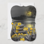 灰色と黄色のチューリップ、夕日のあるデイジー 招待状 (裏面)