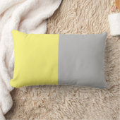 灰色と黄色のプリント ランバークッション (ブランケット)