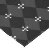 灰色と黒のハーレキンデザインとゴシック十字架 テーブルクロス (アングル)