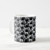 灰色と黒の十字 コーヒーマグカップ (正面左)