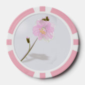 灰色にシンプルピンク色の花 ポーカーチップ (正面)
