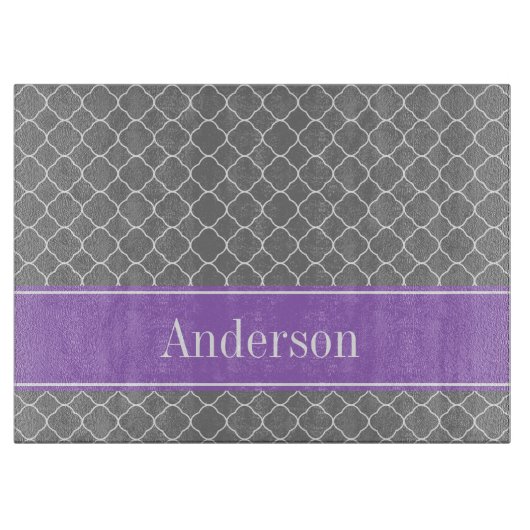 灰色のクローバーの紫色のパーソナライズ カッティングボード (正面)