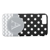 灰色のシェブロンおよび黒い水玉模様のカスタムのモノグラム Case-Mate iPhoneケース (裏面(横))