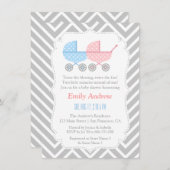 灰色のシェブロンのベビーカーの双生児のベビーシャワー 招待状 (正面/裏面)