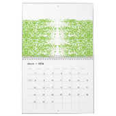 灰色のセーターと眼鏡を着た女性が座っている カレンダー (3月 2026)