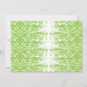 灰色のセーターと眼鏡を着た女性が座っている 招待状 (正面)