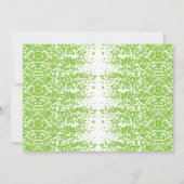 灰色のセーターと眼鏡を着た女性が座っている 招待状 (裏面)