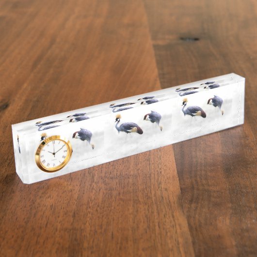 灰色のツルの鳥の動物ペアのカップル デスクネームプレート (側面)