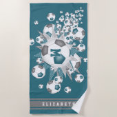 灰色のティール（緑がかった色）ボールが彼女の名前を星にする ビーチタオル (正面)