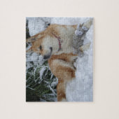 灰色のネズミで雪の上にかわいい赤い日本の秋田 ジグソーパズル (縦)